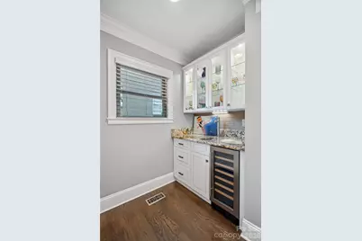 3220 Commonwealth Avenue, Charlotte, NC 28205 - Photo 12