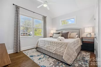 3220 Commonwealth Avenue, Charlotte, NC 28205 - Photo 16