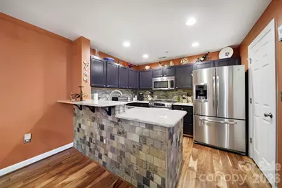 718 W Trade Street #803, Charlotte, NC 28202 - Photo 10