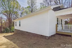 209 Hauss Ridge Rd SE, Valdese, NC 28690 - Photo 8