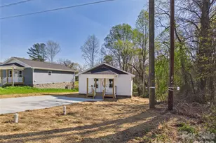 209 Hauss Ridge Rd SE, Valdese, NC 28690 - Photo 4