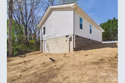 209 Hauss Ridge Road SE, Valdese, NC 28690 - Photo 10