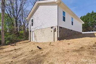 209 Hauss Ridge Rd SE, Valdese, NC 28690 - Photo 10