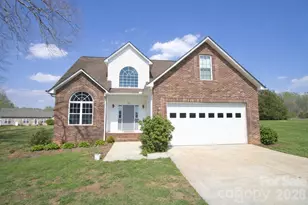 1045 Saxton Cir, Salisbury, NC 28147 - Photo 1