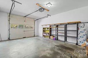 247 5th Ave NE, Hickory, NC 28601 - Photo 18