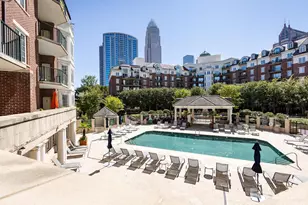 300 W 5th St, Charlotte, NC 28202 - Photo 20