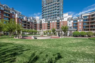 300 W 5th St, Charlotte, NC 28202 - Photo 26