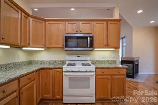 113 Fairway Knoll Dr, Hendersonville, NC 28739 - Photo 14