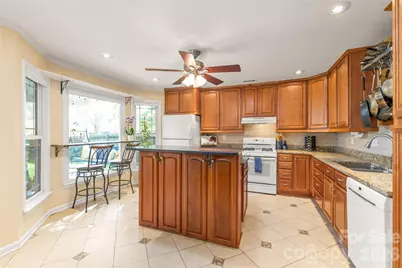 13517 Thicket Court, Charlotte, NC 28273 - Photo 8