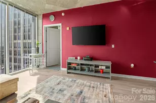 210 N Church St, Charlotte, NC 28202 - Photo 12