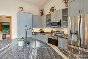 43 Tinkling Spgs Ln, Fairview, NC 28730 - Photo 16