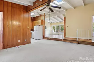 3718 Country Club Dr, Charlotte, NC 28205 - Photo 10