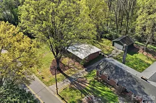 3718 Country Club Dr, Charlotte, NC 28205 - Photo 30