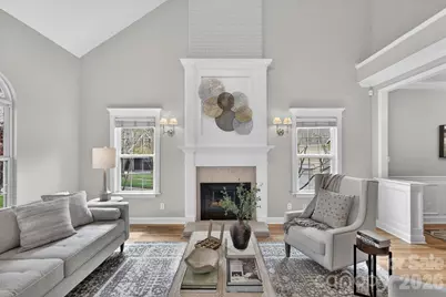 8900 Valewood Court, Charlotte, NC 28210 - Photo 6