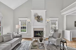 8900 Valewood Ct, Charlotte, NC 28210 - Photo 6