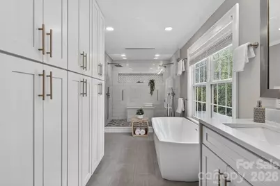 8900 Valewood Court, Charlotte, NC 28210 - Photo 22