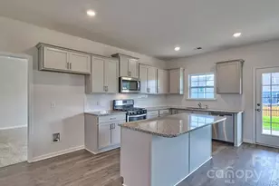 42 Salers Rd, Fletcher, NC 28732 - Photo 8