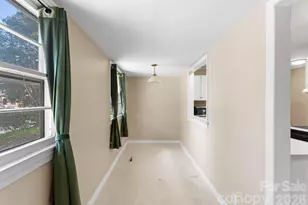 1136 E Woodlawn Rd, Charlotte, NC 28209 - Photo 14