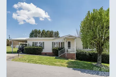 4 N Marjorie Lane, Hendersonville, NC 28792 - Photo 16