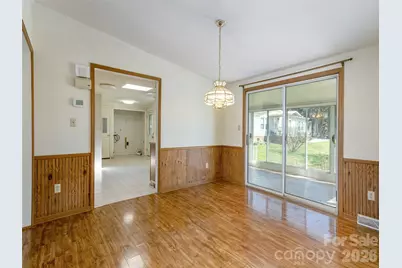 4 N Marjorie Lane, Hendersonville, NC 28792 - Photo 8