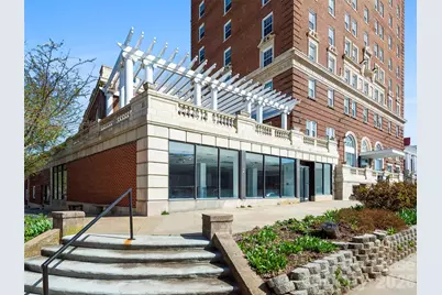 1 Battle Square #1A, Asheville, NC 28801 - Photo 2