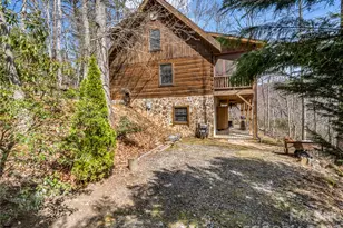 256 Bear Branch Rd, Hendersonville, NC 28792 - Photo 2