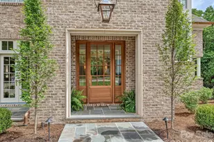 3701 Pelham Ln, Charlotte, NC 28211 - Photo 2