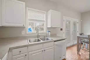 418 Summer Ridge Rd, Stanley, NC 28164 - Photo 10