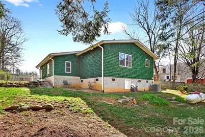 109 Eastwood Avenue, Swannanoa, NC 28778 - Photo 4