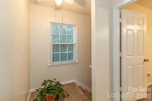 8300 Knights Bridge Rd, Charlotte, NC 28210 - Photo 16