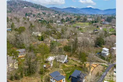 9 Woodbine Road, Asheville, NC 28804 - Photo 2
