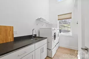 68 Carrie Dr, Hendersonville, NC 28792 - Photo 12