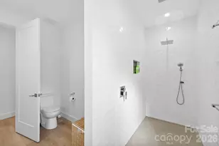 68 Carrie Dr, Hendersonville, NC 28792 - Photo 16