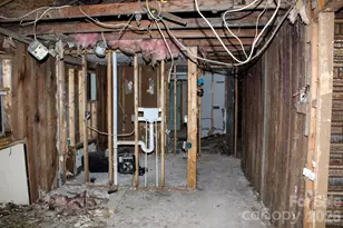 1293 Lake Logan Rd, Canton, NC 28716 - Photo 38