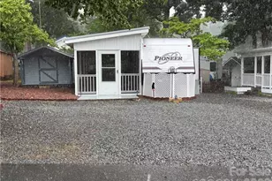 107 Pine St, New London, NC 28127 - Photo 26