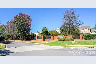 11733 Ridgeway Park Drive, Charlotte, NC 28277 - Photo 18