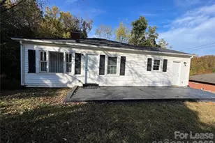 2766 Court Dr, Gastonia, NC 28054 - Photo 1