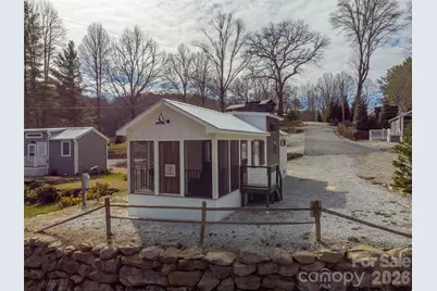 122 Mountain Breeze Ridge, Scaly Mountain, NC 28775 - Photo 30