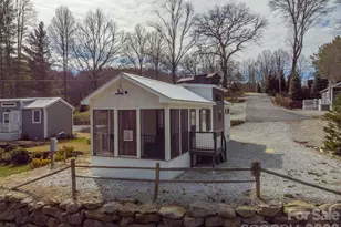 122 Mountain Breeze Rdg, Scaly Mountain, NC 28775 - Photo 30