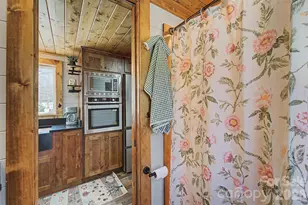 122 Mountain Breeze Rdg, Scaly Mountain, NC 28775 - Photo 20