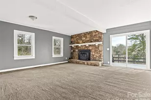 15 Woodbine Rd, Asheville, NC 28804 - Photo 12