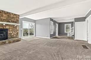 15 Woodbine Rd, Asheville, NC 28804 - Photo 12