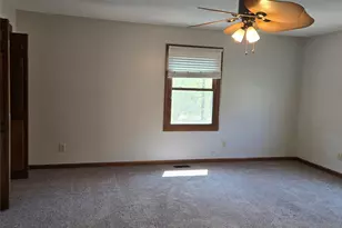 109 Bonnie Ln, Statesville, NC 28625 - Photo 18