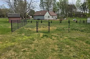 109 Bonnie Ln, Statesville, NC 28625 - Photo 24