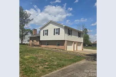 109 Bonnie Lane, Statesville, NC 28625 - Photo 2
