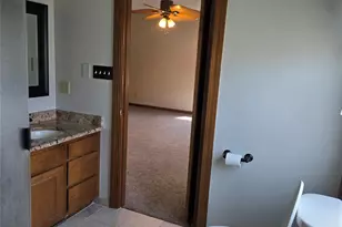 109 Bonnie Ln, Statesville, NC 28625 - Photo 16