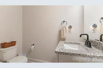 318 N Avon Street, Gastonia, NC 28054 - Photo 20