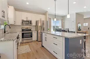 318 N Avon St, Gastonia, NC 28054 - Photo 16