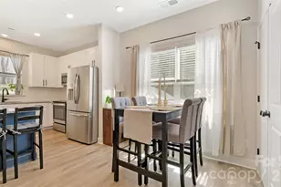 318 N Avon St, Gastonia, NC 28054 - Photo 12