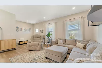 318 N Avon Street, Gastonia, NC 28054 - Photo 10